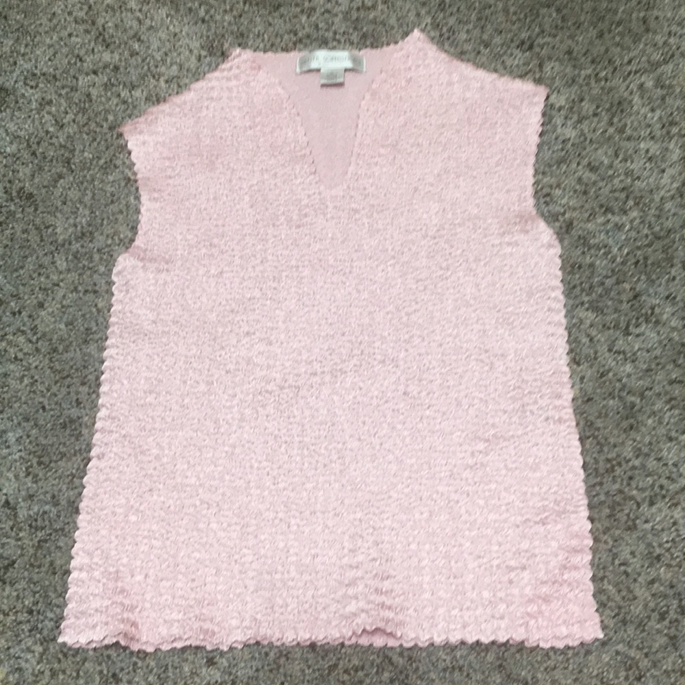 Pink professional top